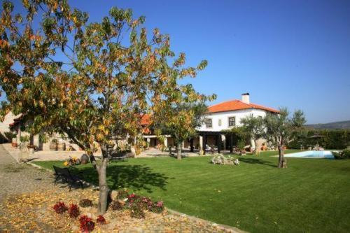 Casa Do Meio Do Povo - Turismo De Habitacao Chaves Ngoại thất bức ảnh