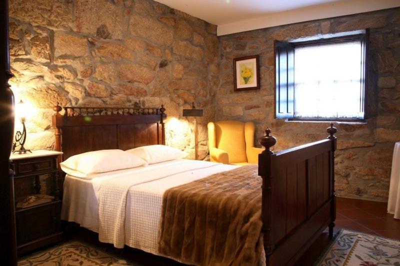 Casa Do Meio Do Povo - Turismo De Habitacao Chaves Ngoại thất bức ảnh