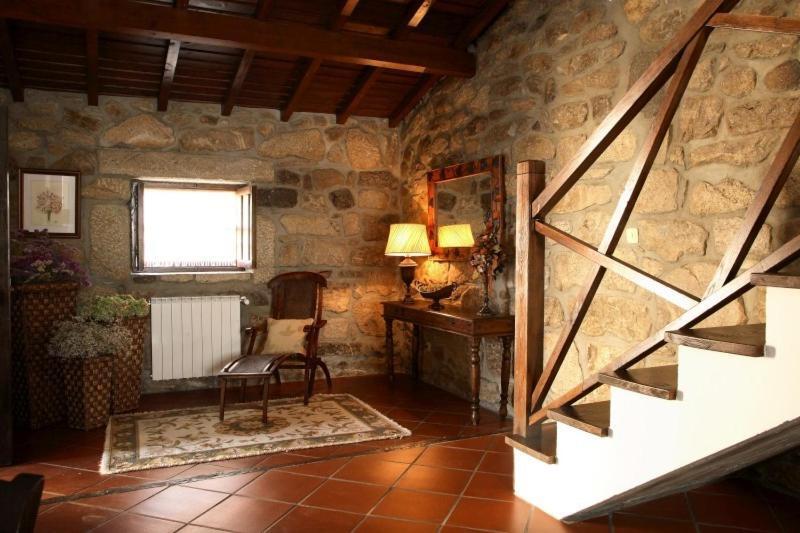 Casa Do Meio Do Povo - Turismo De Habitacao Chaves Ngoại thất bức ảnh